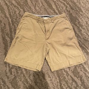 Tommy Bahama Tan shorts